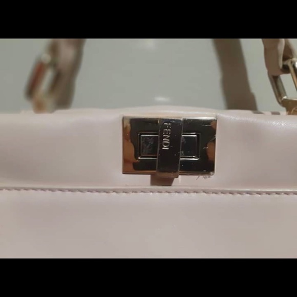 FENDI PEEKABOO ICONIC MINI Pink Leather Bag - Picture 3 of 8